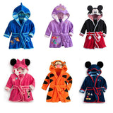 2018 Cute Kids Pajamas Robe Cartoon Mickey Minnie Fleece Baby Bathrobes Boys Girls Sleepwear Spring Autumn Children Clothing New