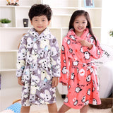 2017 New Winter Kids Bath Robe Flannel Baby Girls Bathrobe Kids Clothes Boys children's Bathrobe Girls Robes